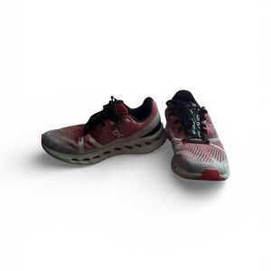 On Running Cloudsurfer Shoes